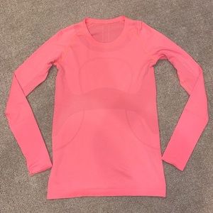 Lululemon Swiftly Tech Long Sleeve